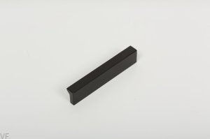 Uchwyt meblowy podłużny Angle 100 Aluminiowy czarny